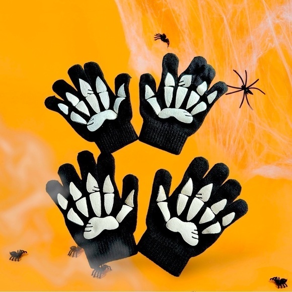 Two Pair Little Kid Skeleton Knit Gloves Black & White - Picture 2 of 7